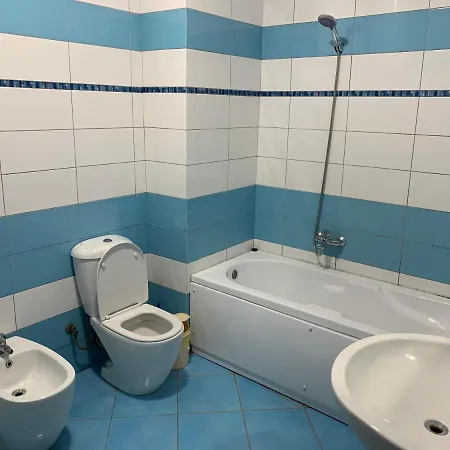 Center Hostel *